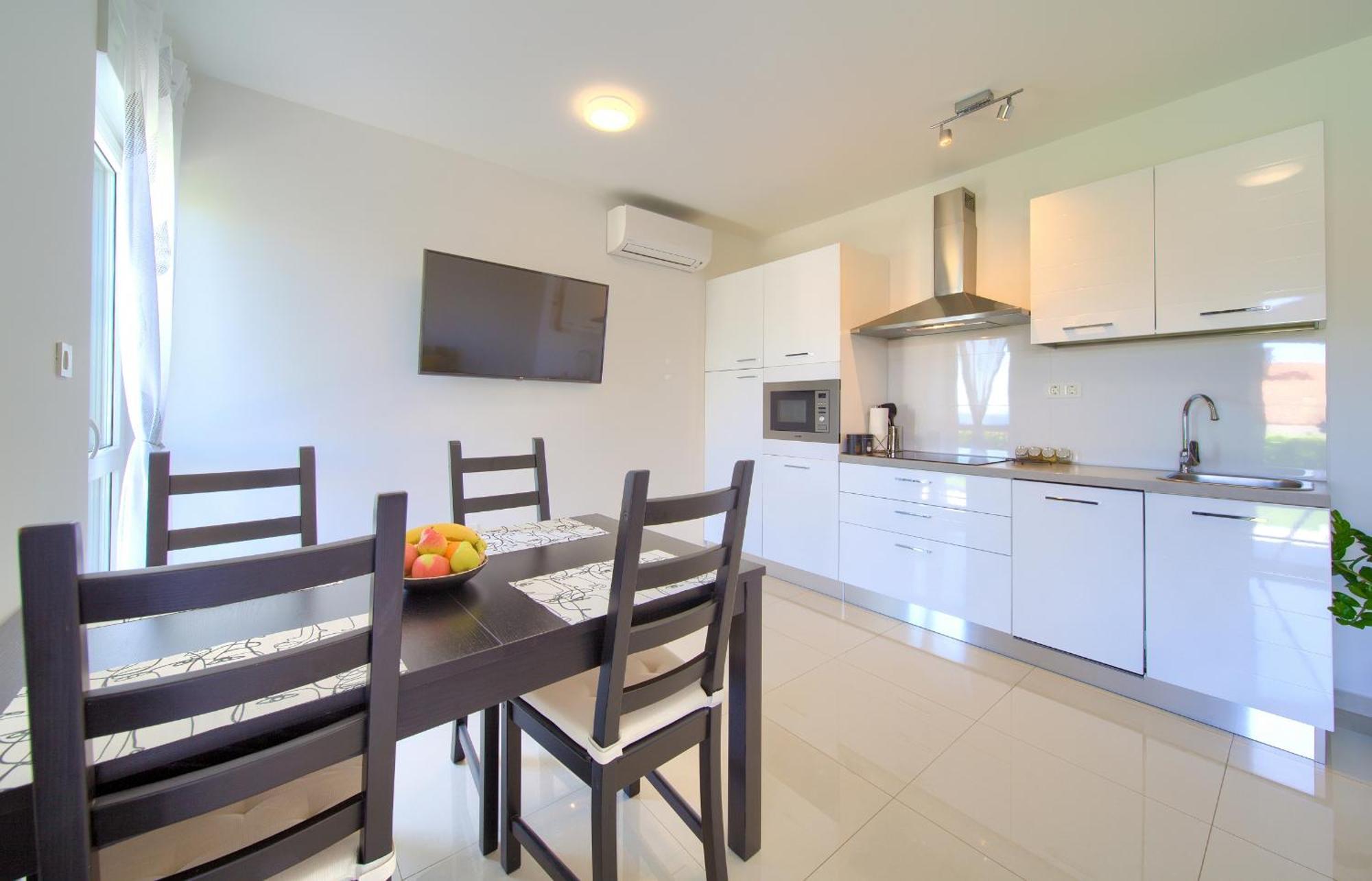 Apartment Sara Крк Экстерьер фото